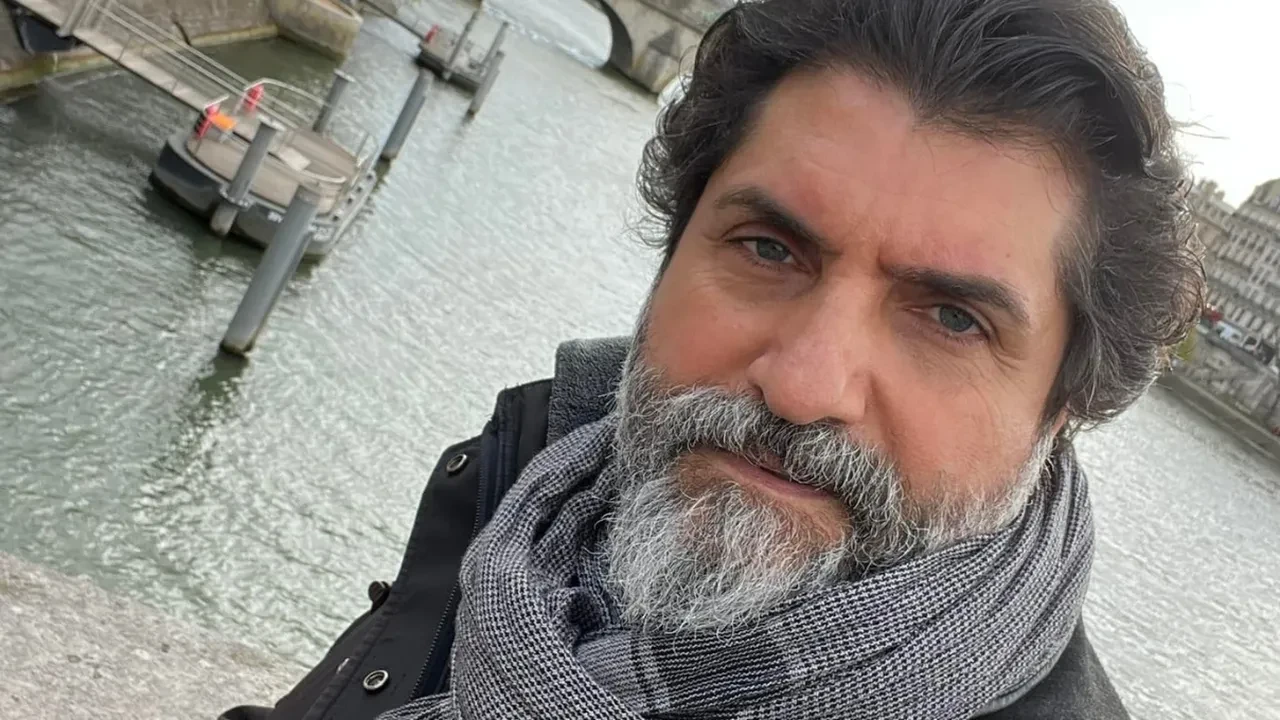 Okan Şenozan tabii'nin 'Davet Musab' dizisiyle el sıkıştı! Utbe bin Rebîa karakterini oynayacak