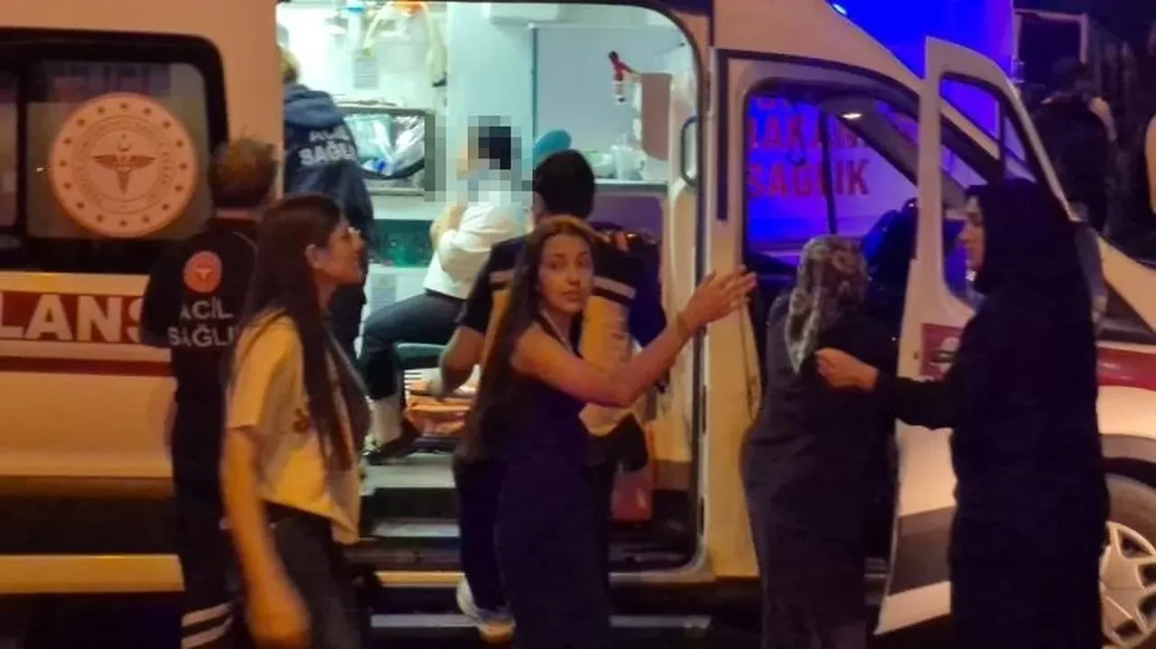 Bartın'da düğün dönüşü feci kaza: 21 yaralı