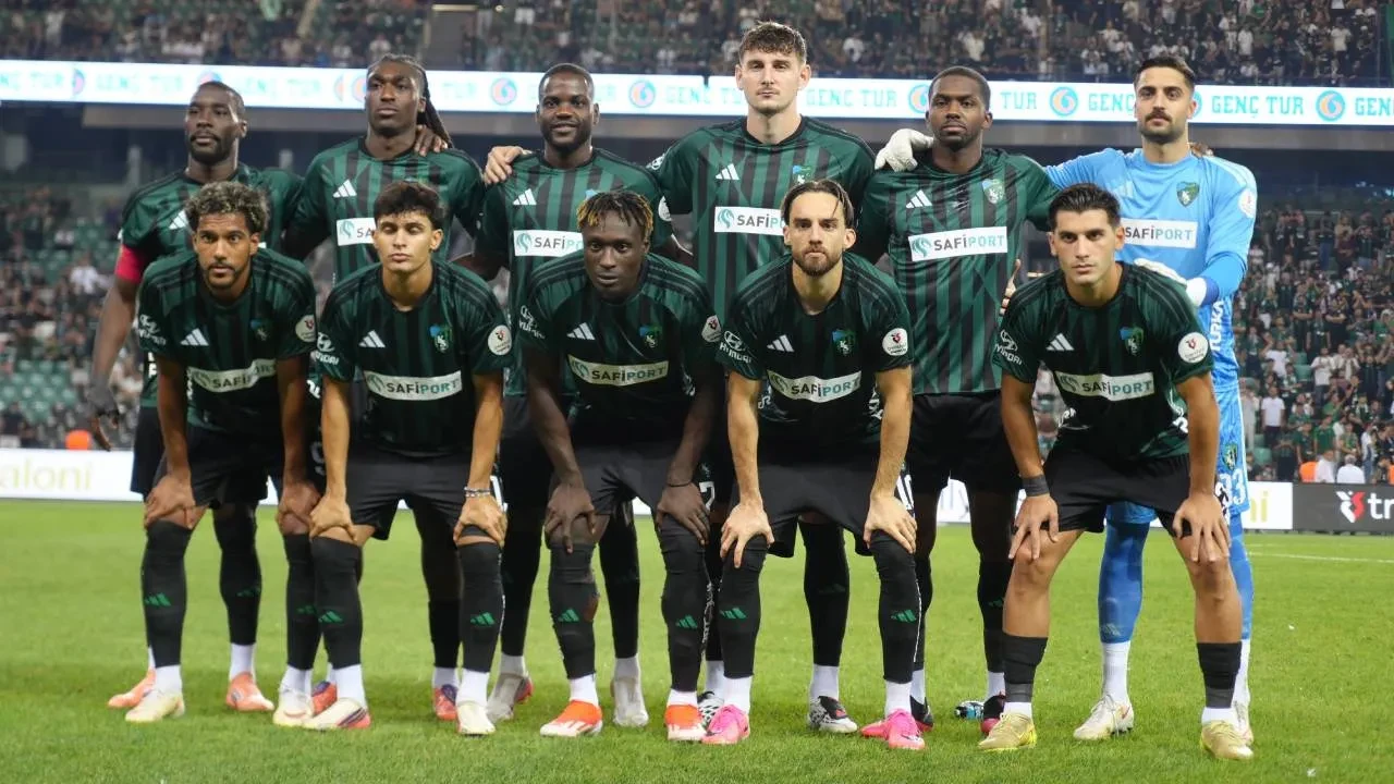 CANLI MAÇ ANLATIMI | Galatasaray ile Kocaelispor karşı karşıya geliyor