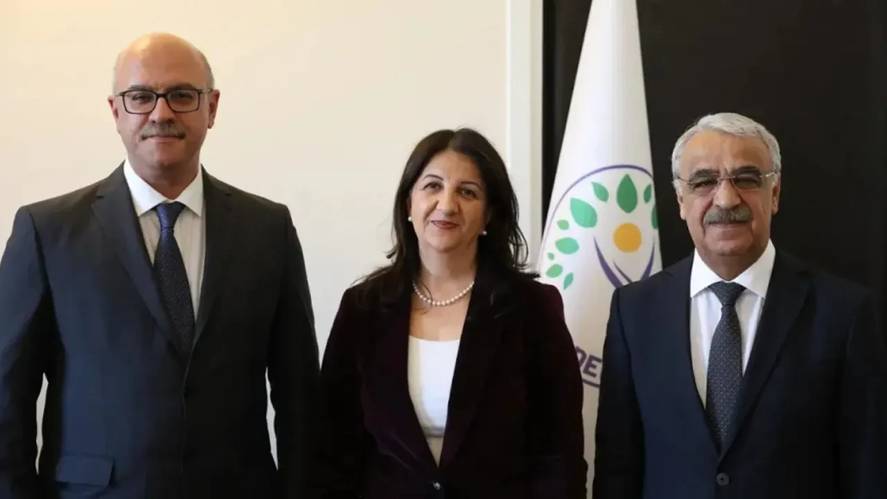 DEM Parti heyeti İmralı'da Abdullah Öcalan ile görüştü