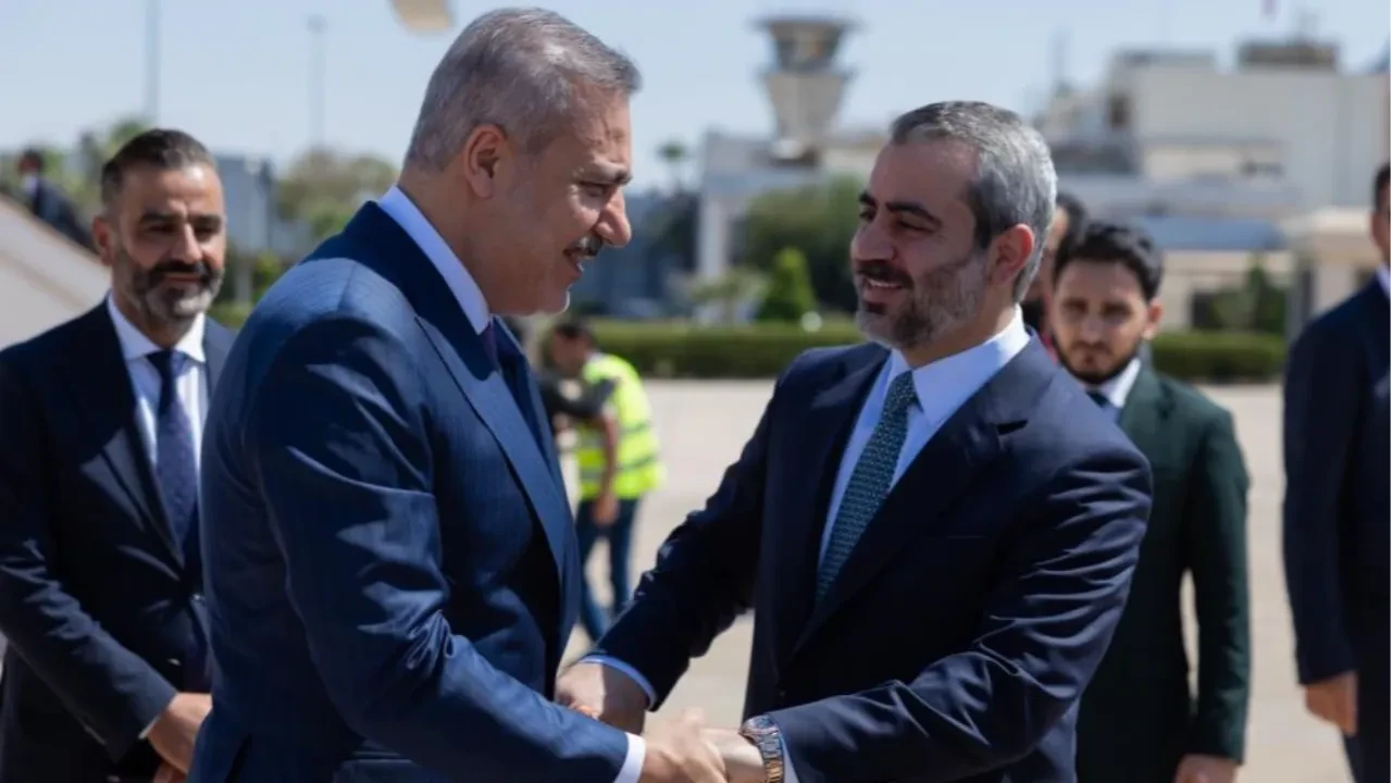 Dışişleri Bakanı Hakan Fidan Suriye'de! Mevkidaşı Şeybani ile ortak basın toplantısında açıklamalarda bulunuyor