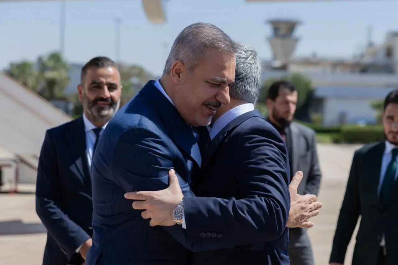 Dışişleri Bakanı Hakan Fidan Şam'da: "SDG’nin feshedilmesini kıymetli buluyoruz, bir an önce hayata geçmeli"
