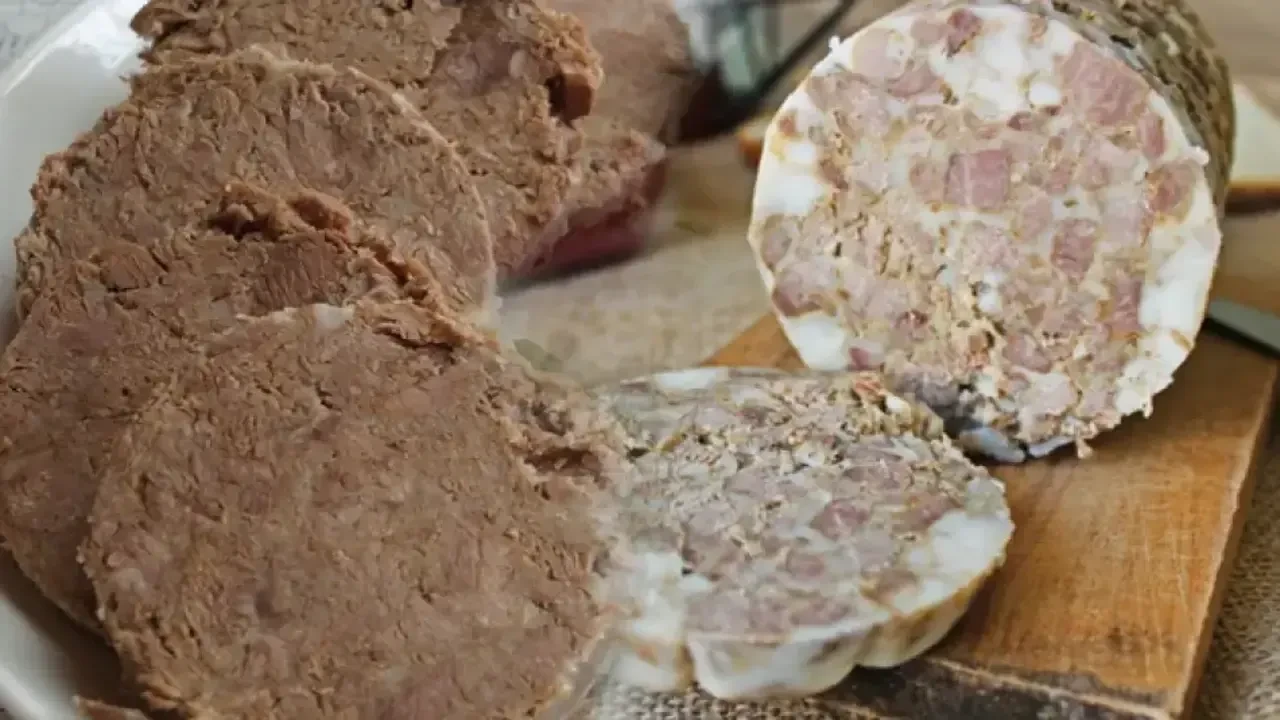 Et ürünlerinde yeni kurallar: Fıstıklı sucuk ve isimsiz döner yasaklanıyor