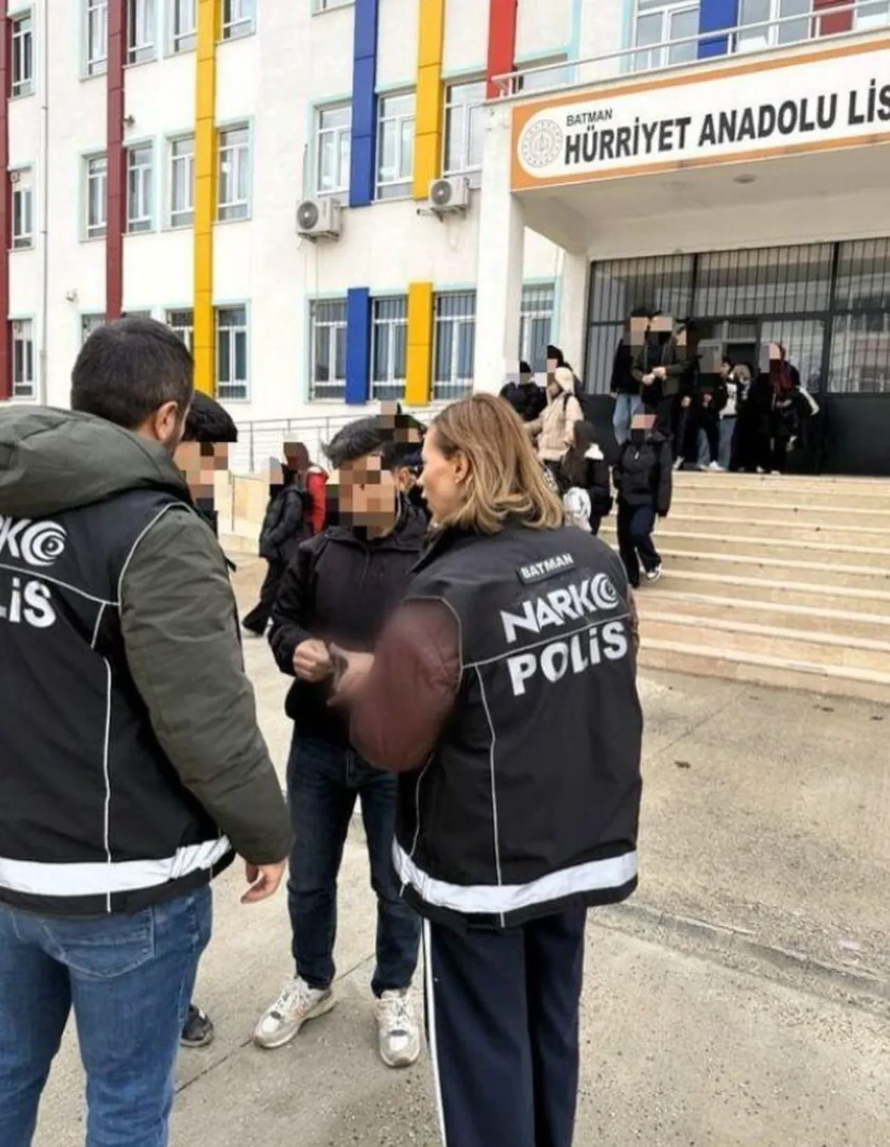 İçişleri Bakanı Mustafa Çiftçi duyurdu: Okullarda 81 ilde dev güvenlik önlemleri ve 31 bin bahçe görevlisi sahada