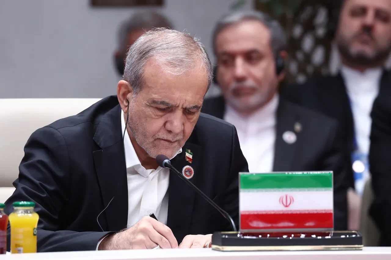 İranlı lider açıkladı: Hürmüz için yarın Umman'la anlaşmaya varılacak
