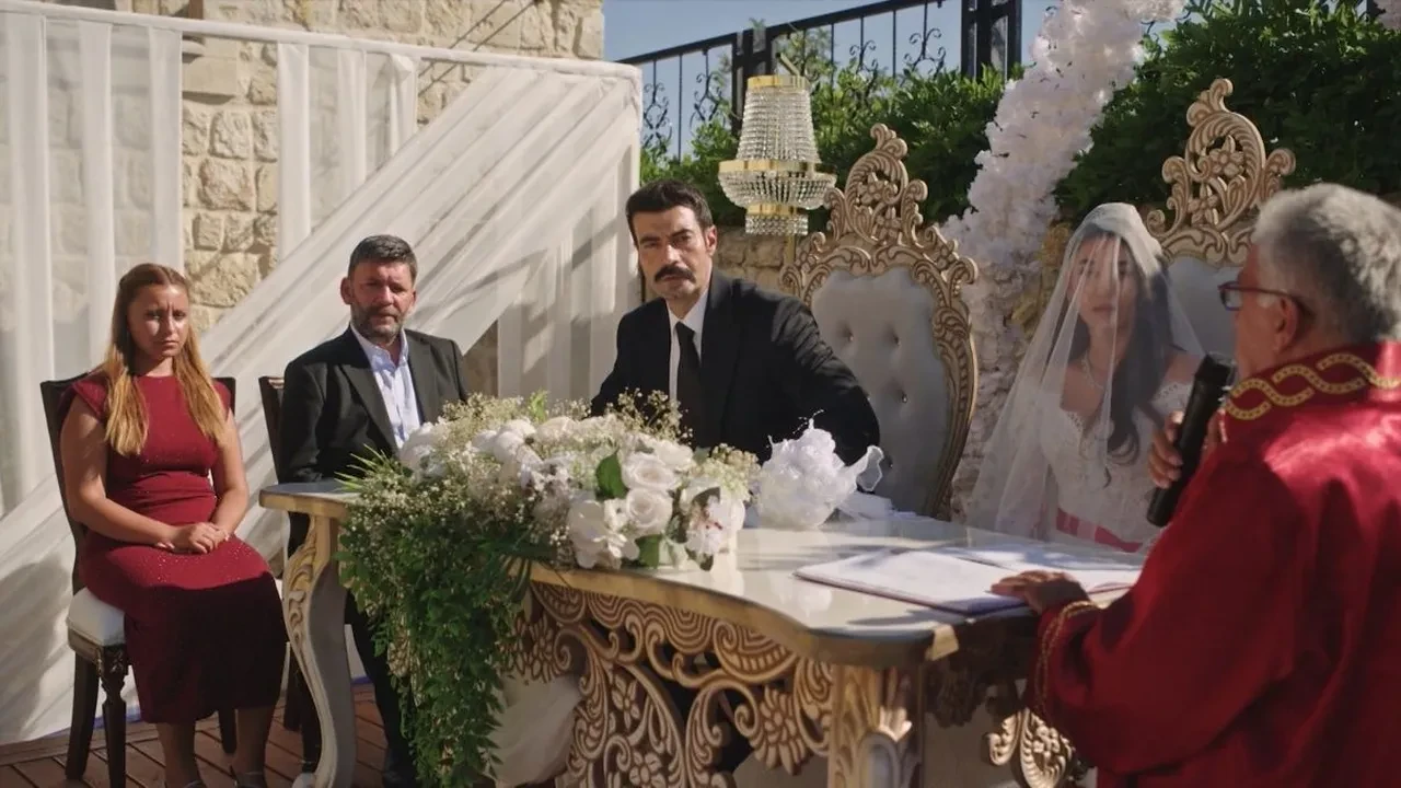 Sevdan Bir Ateş dizisinde düğüne gelen gizemli kişi kim? Sevdan Bir Ateş 2. Bölümünde neler olacak? 