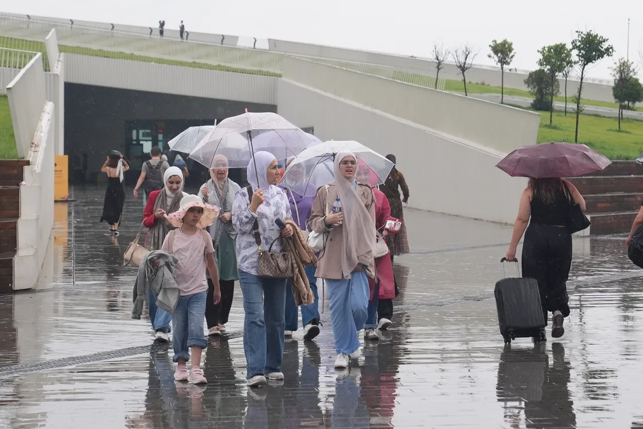 14 Eylül 2026 hava durumu | Meteoroloji'den 20 il için sağanak uyarısı: Sel ve su baskınlarına dikkat!