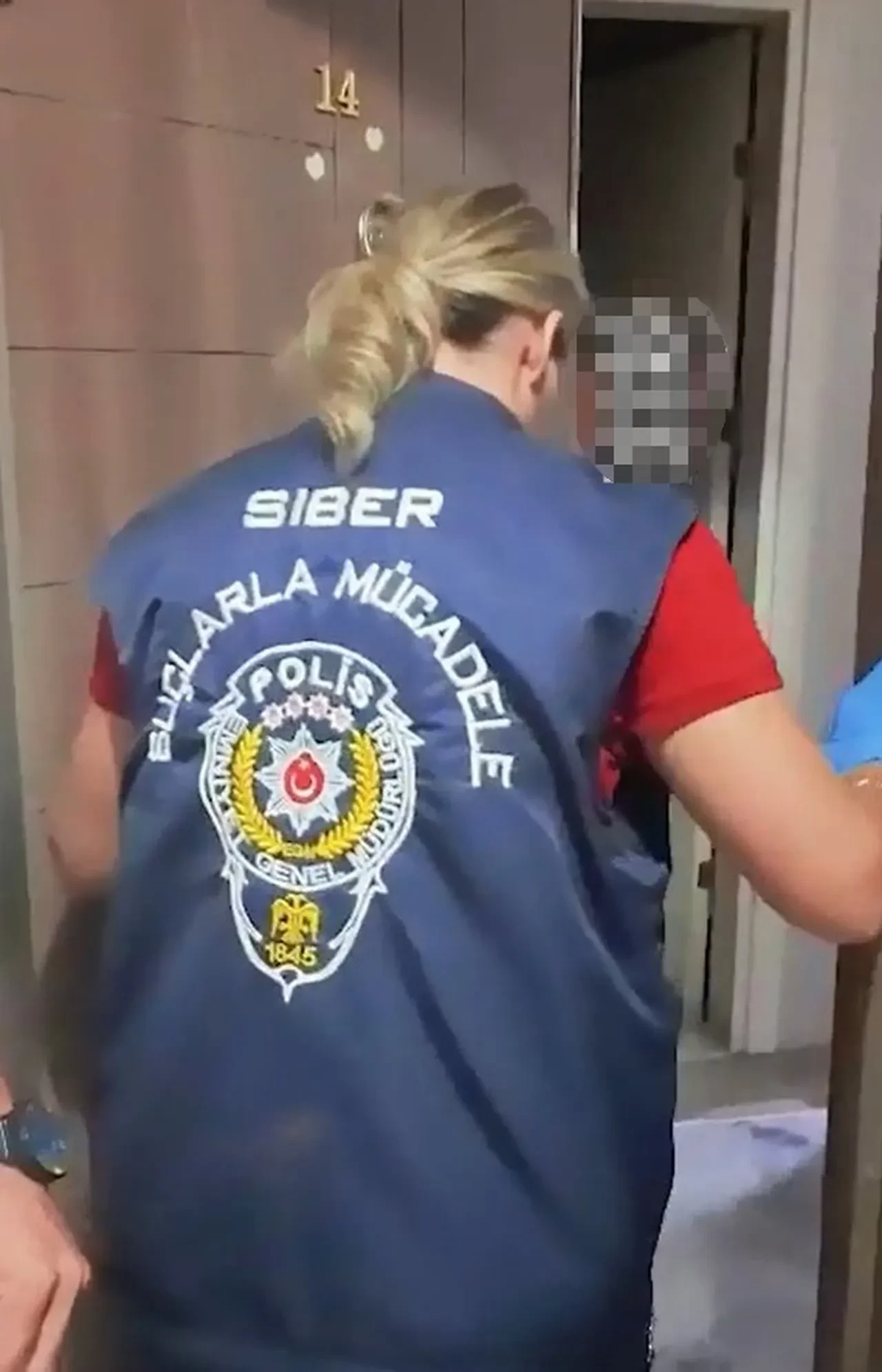 Aydın merkezli 7 ilde yasa dışı bahis operasyonu: 11 milyarlık para trafiği deşifre edildi
