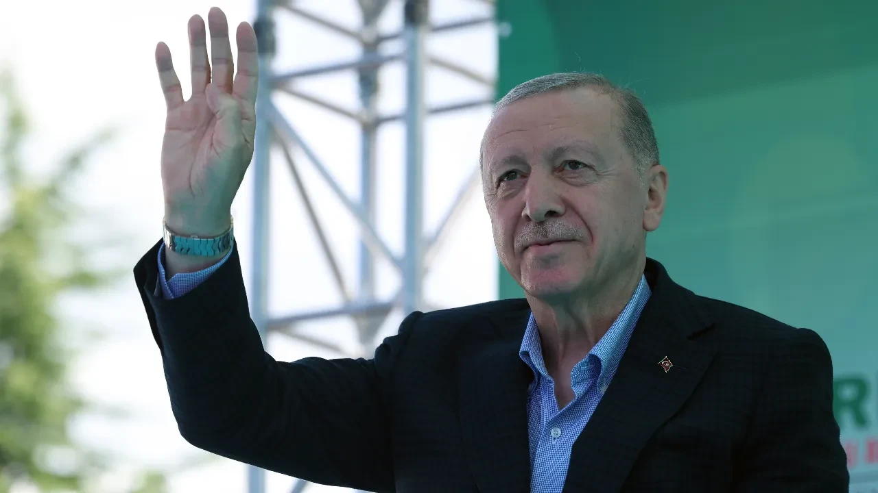 Cumhurbaşkanı Erdoğan'dan PISA övgüsü: Türkiye'nin 3 alanda başarı sıralaması yüzde 50 arttı