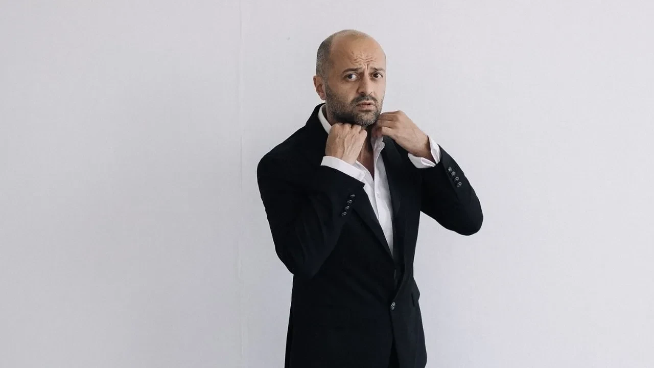 Eşref Rüya’da rol alan Hamdi Alp evlendi! Ünlü isimler çifti mutlu günlerinde yalnız bırakmadı