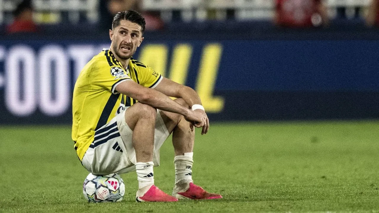 İsmail Yüksek zirveye çıktı! Milli futbolcudan Şampiyonlar Ligi'nde büyük başarı