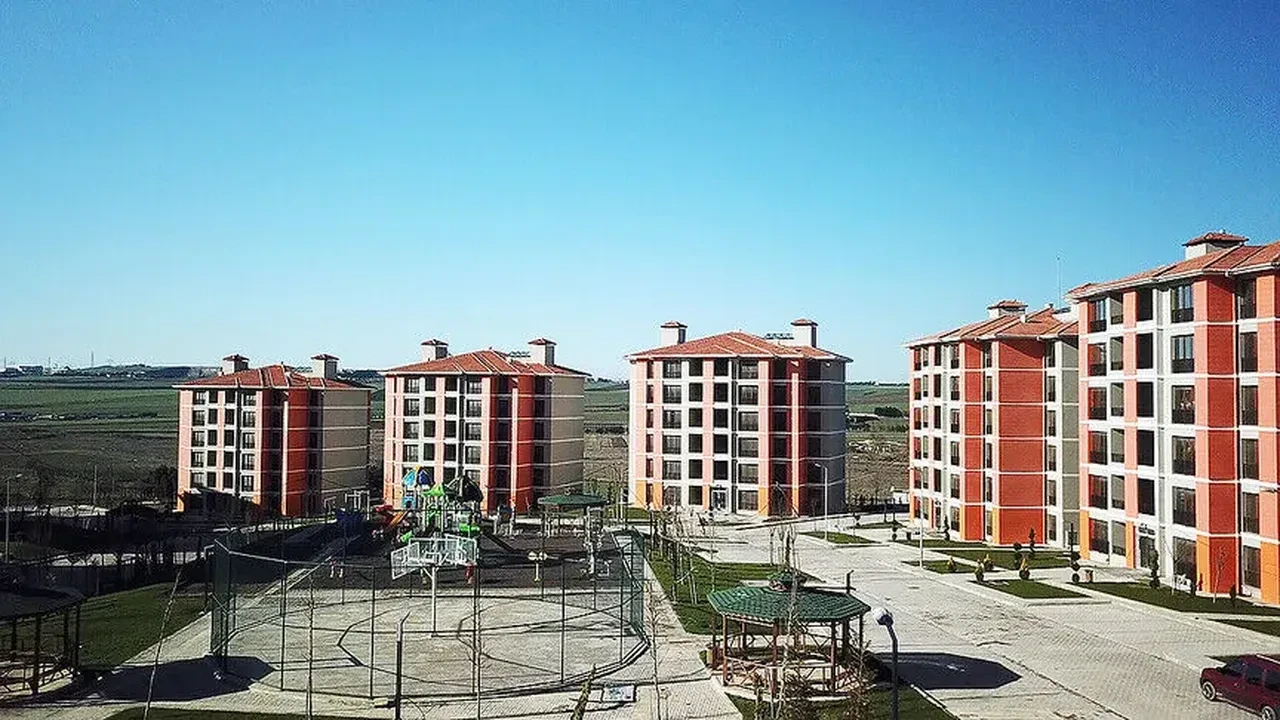 İstanbul TOKİ kiralık sosyal konut başvurusu 2026 başladı! Başvuru nasıl yapılır, şartlar neler?  1+1, 2+1, 3+1 ve 4+1 kiralık konut başvuru ekranı... 