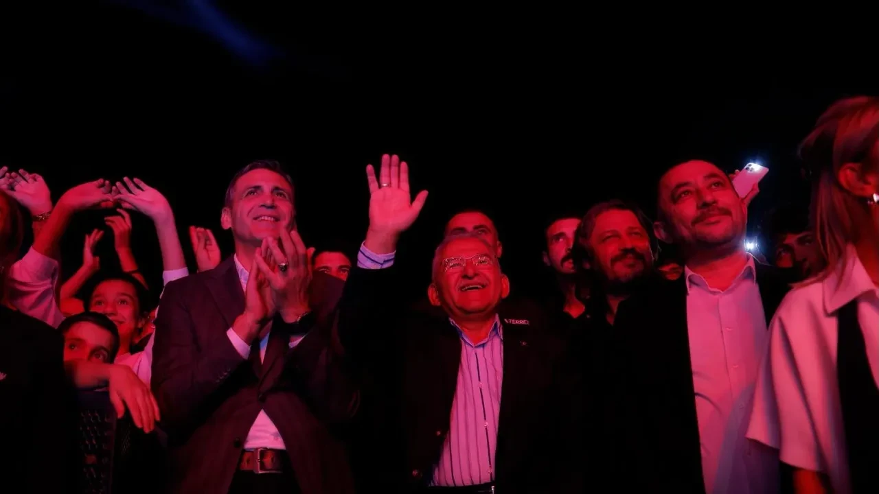 Kayseri Belediye Başkanı Büyükkılıç’tan Bakan Ersoy’a “Kayseri Kültür Yolu Festivali” teşekkürü