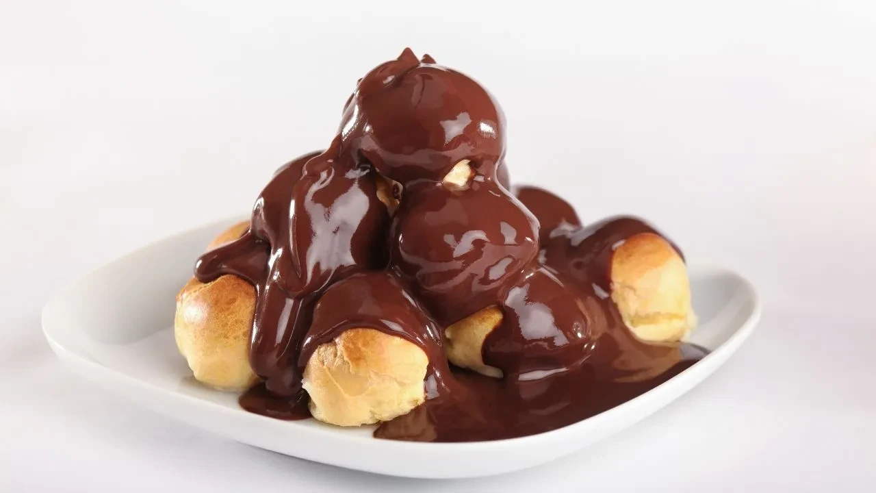 Masterchef’te kaptanlık yarışında nefes kesen anlar! Ustasından orijinal profiterol tarifi