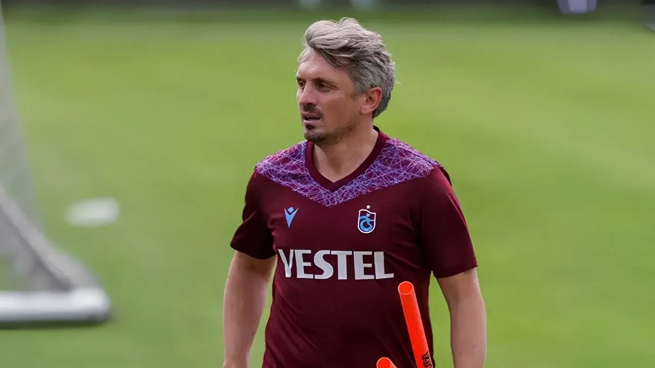 Orhan Ak kimdir? Orhan Ak daha önce hangi takımlarda oynadı? Orhan Ak evli mi, çocukları var mı?