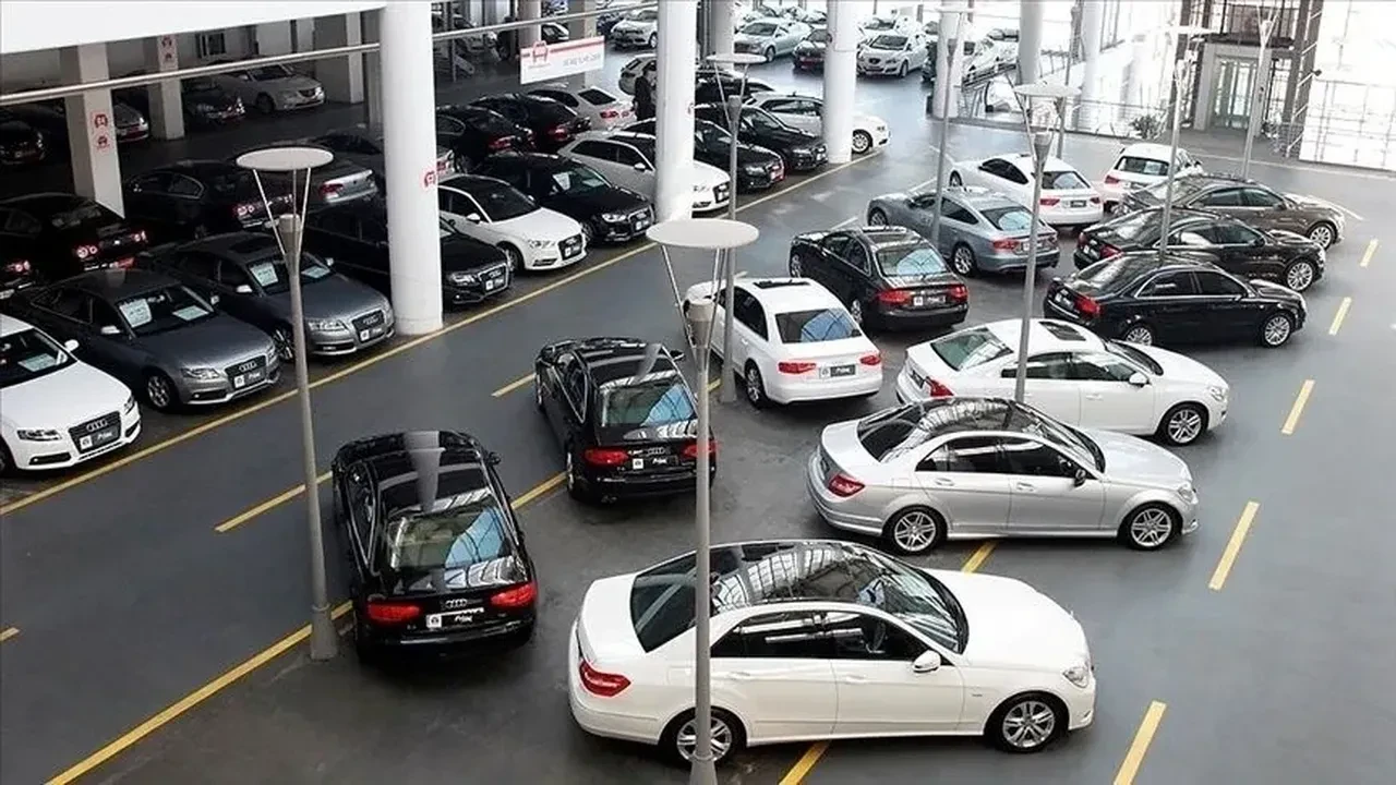 Otomobil yatırım aracı olmaktan çıktı: İkinci el alan zarar ediyor