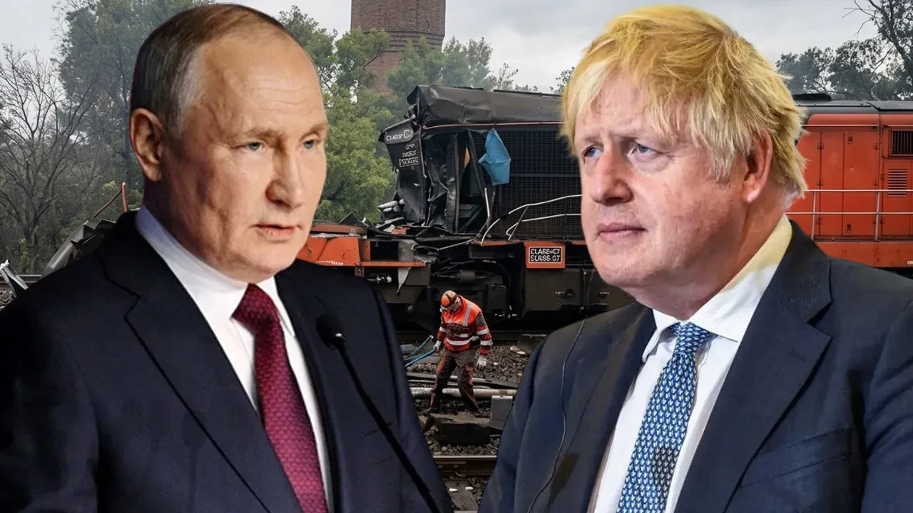 Rusya, İngiltere ve İsveç'in eski başbakanları Boris Johnson ve Carl Bildt'in geçtiği istasyonu vurdu