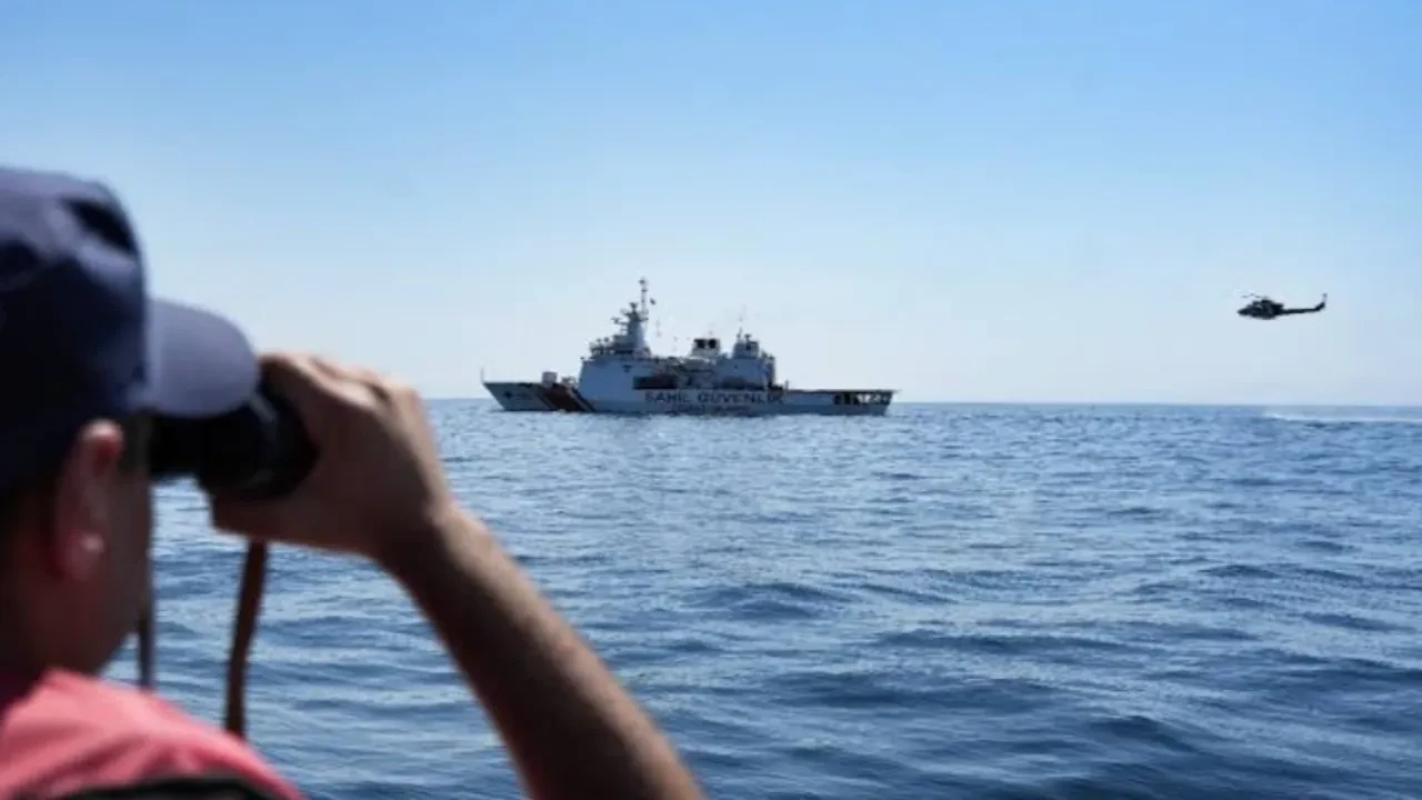 Silivri açıklarında batan gemiden erkek cesedi çıkarıldı