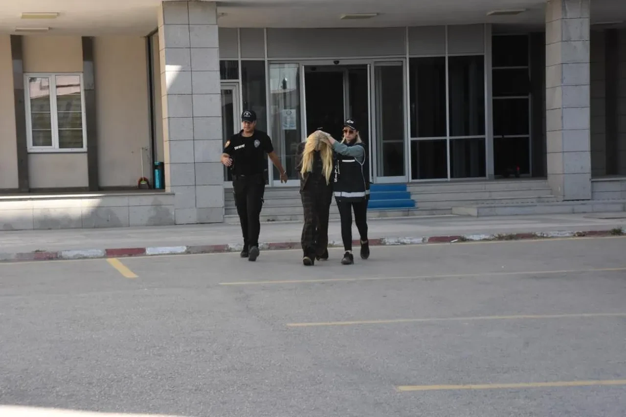 Vanlı Kara Haydar'ın eşi Çağla Öz hakkında yeni gelişme! Kameralara böyle yansıdı