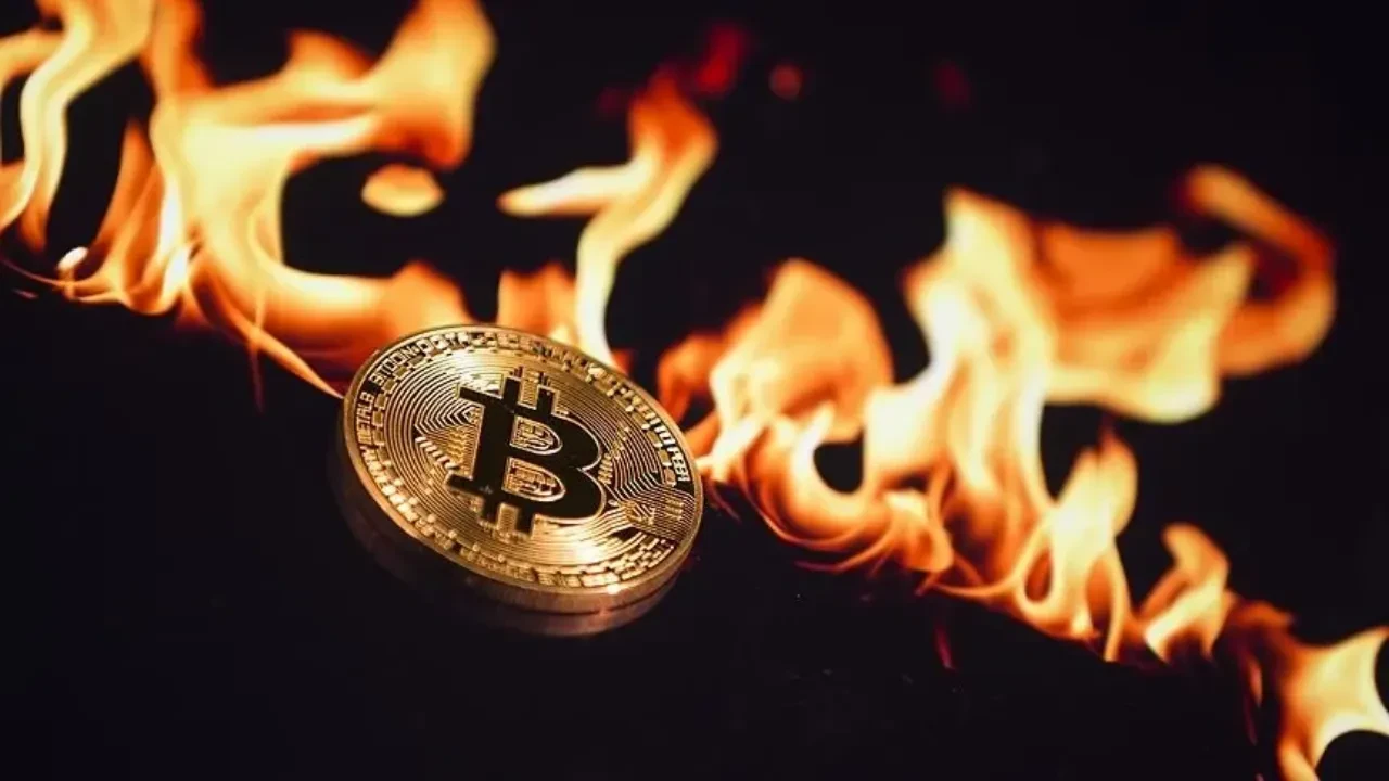 Bitcoin neden düştü? 77 bin doların altına geriledi: Fed kararı öncesi kritik seviye