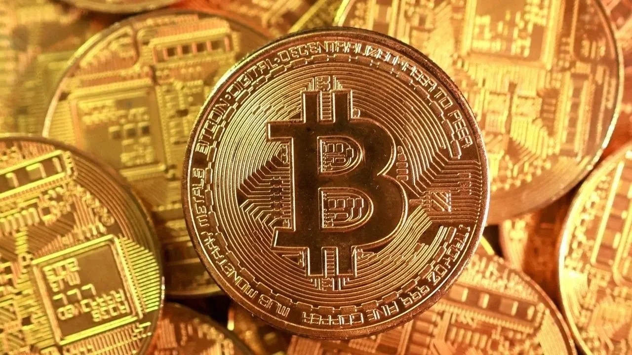 Bitcoin’de tüm plan tepe taklak oldu