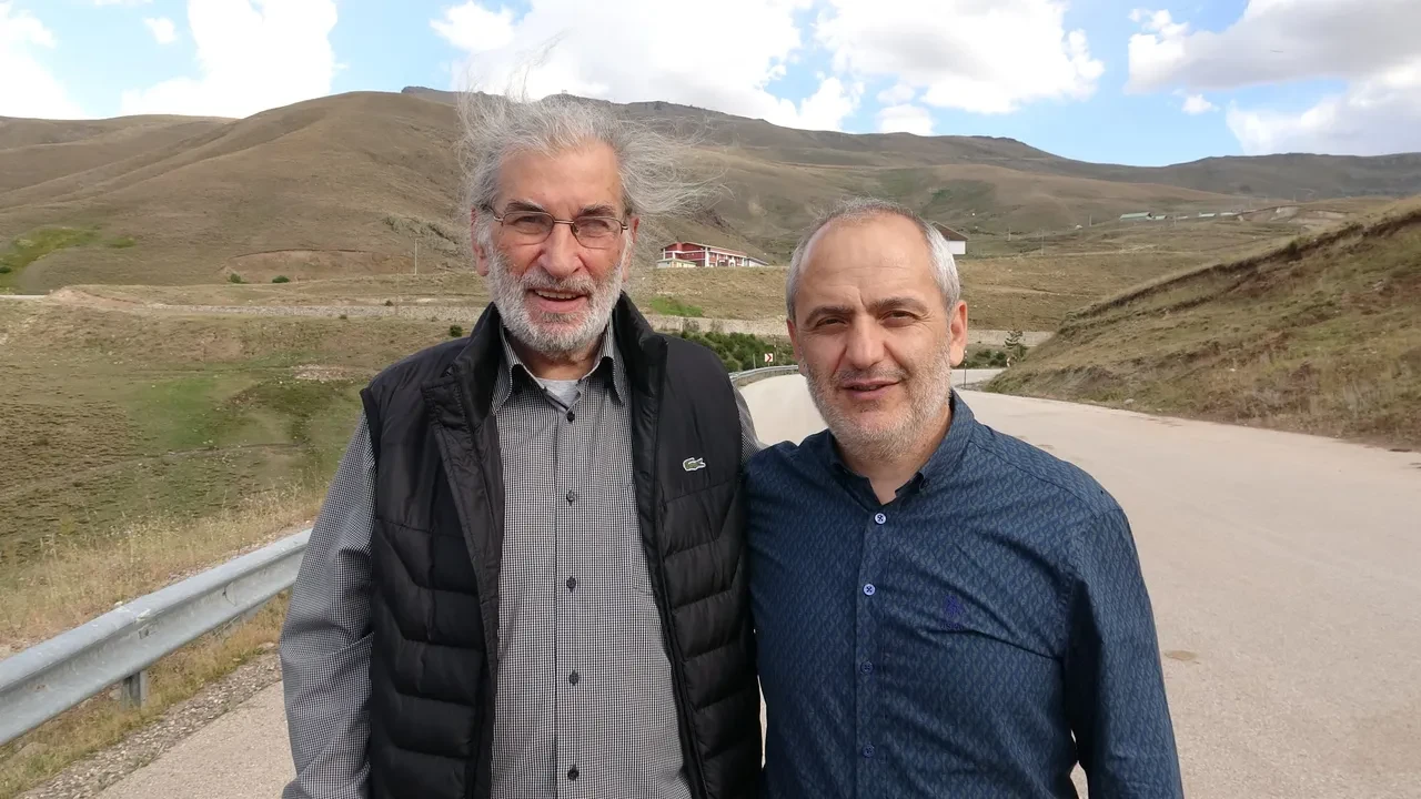 Erzurum'da ilginç bir keşif daha: Araçlar vites boştayken yokuş yukarı gidiyor