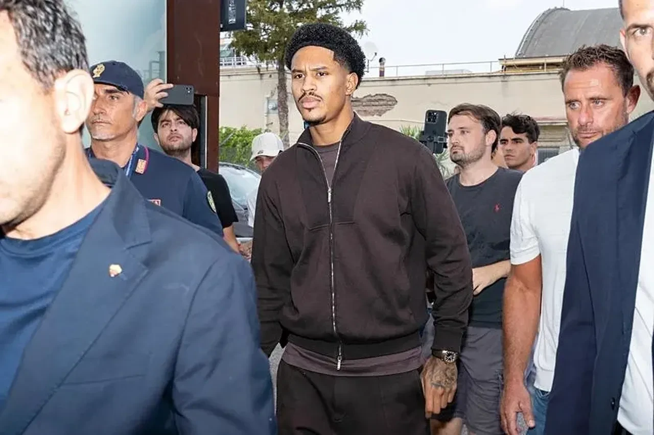 Fenerbahçe'de transfer operasyonu: 3 yıldızla yollar ayrılıyor!