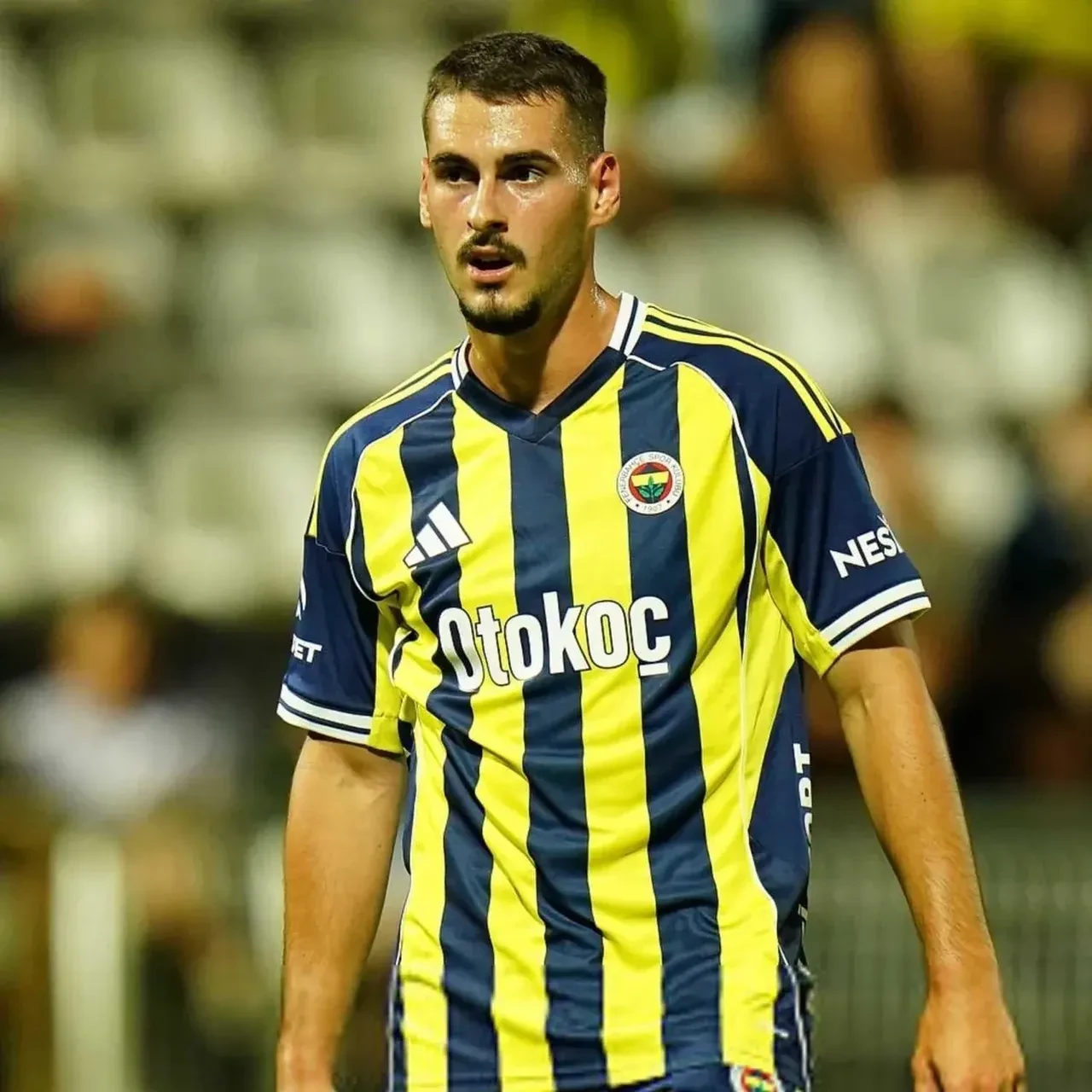 Fenerbahçe'de transfer operasyonu: 3 yıldızla yollar ayrılıyor!