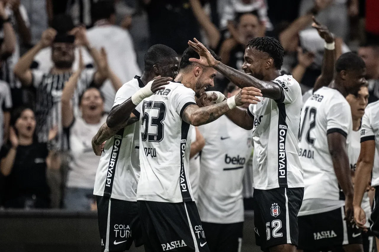 Galatasaray, Fenerbahçe ve Beşiktaş derbilerinin tarihleri belli oldu