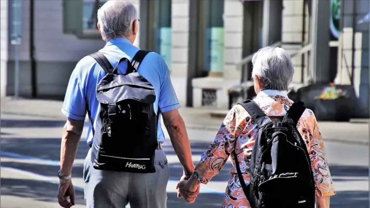 Japonya 'bir asrı devirenlerle' rekor kırdı! Yüz yaş üstü kişiler 100 bini aştı