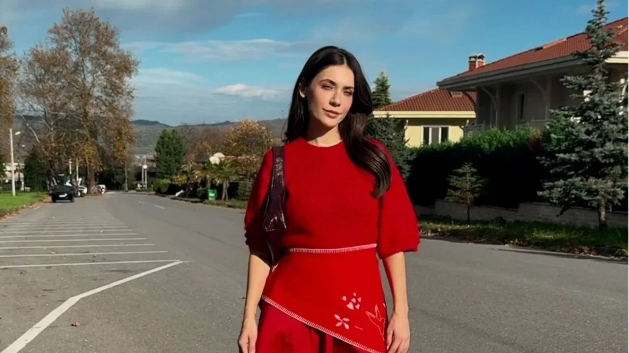 Oyunculuğu bırakan Fulya Zenginer'den şaşırtan açıklama! Set ortamında dönen haksızlıklardan bahsetti