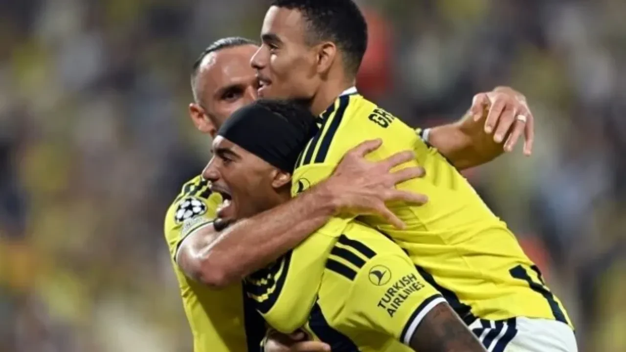 Süper Lig'de şampiyonluk ihtimalleri değişti! İşte tahmini sezon sonu tablosu