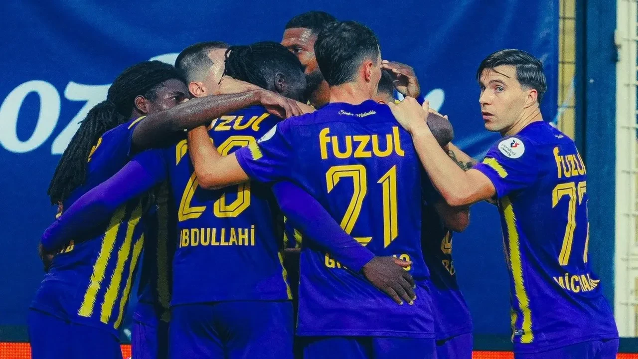 Süper Lig'de şampiyonluk ihtimalleri değişti! İşte tahmini sezon sonu tablosu
