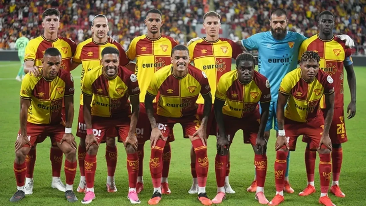 Süper Lig'de şampiyonluk ihtimalleri değişti! İşte tahmini sezon sonu tablosu