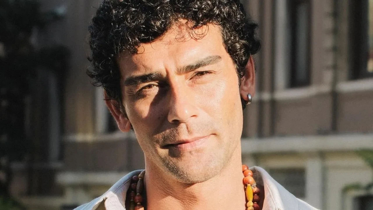 Tarihi dizilerin aranan yüzü Onur Yenidünya Mehmed: Fetihler Sultanı’nda! Yatağan Ağa rolüyle ekranlara damga vuracak