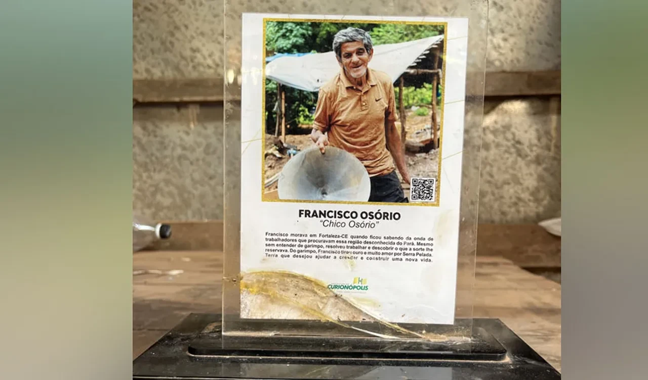 700 kiloluk altın buldu! Serveti eridi, derme çatma kulübeye geri döndü