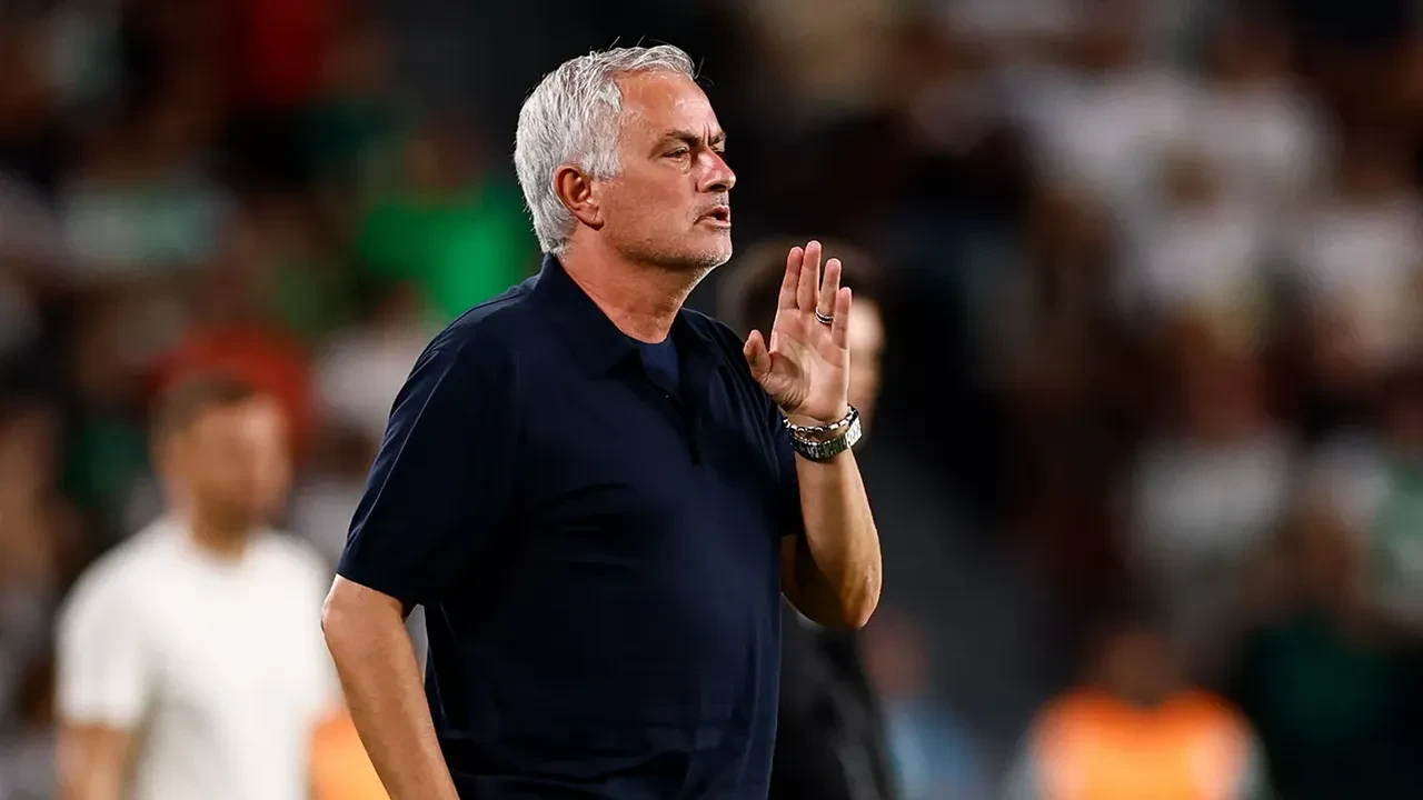 Arda Güler şov yaptı, Real Madrid kazandı! Milli yıldız için Mourinho'dan olay açıklama: 'Kimse vazgeçilmez değil'
