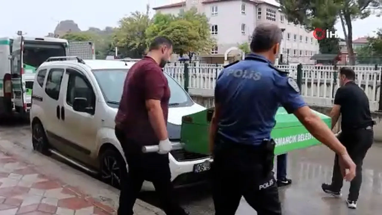 Çorum’da eski koca dehşeti! Eski eşini markette vurarak katletti