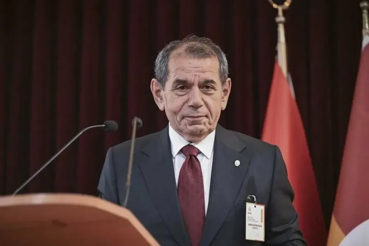 Dursun Özbek'ten dikkat çeken transfer itirafı! '50 milyon euroya patlardı...'