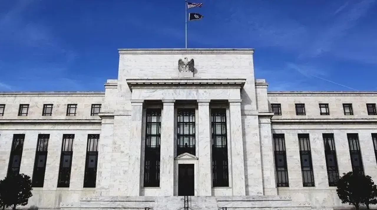 Fed’in faiz artışı sonrası altında yön tersine döndü: Gram sert düştü