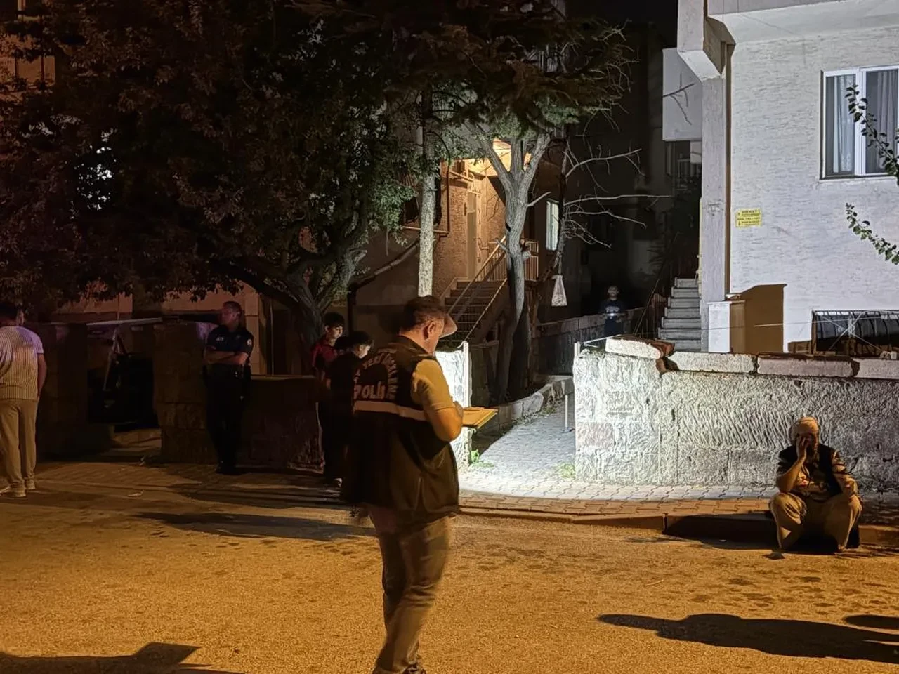 Kayseri’de keserli bıçaklı kavgada kan döküldü: Dehşet anları kameraya böyle yansıdı