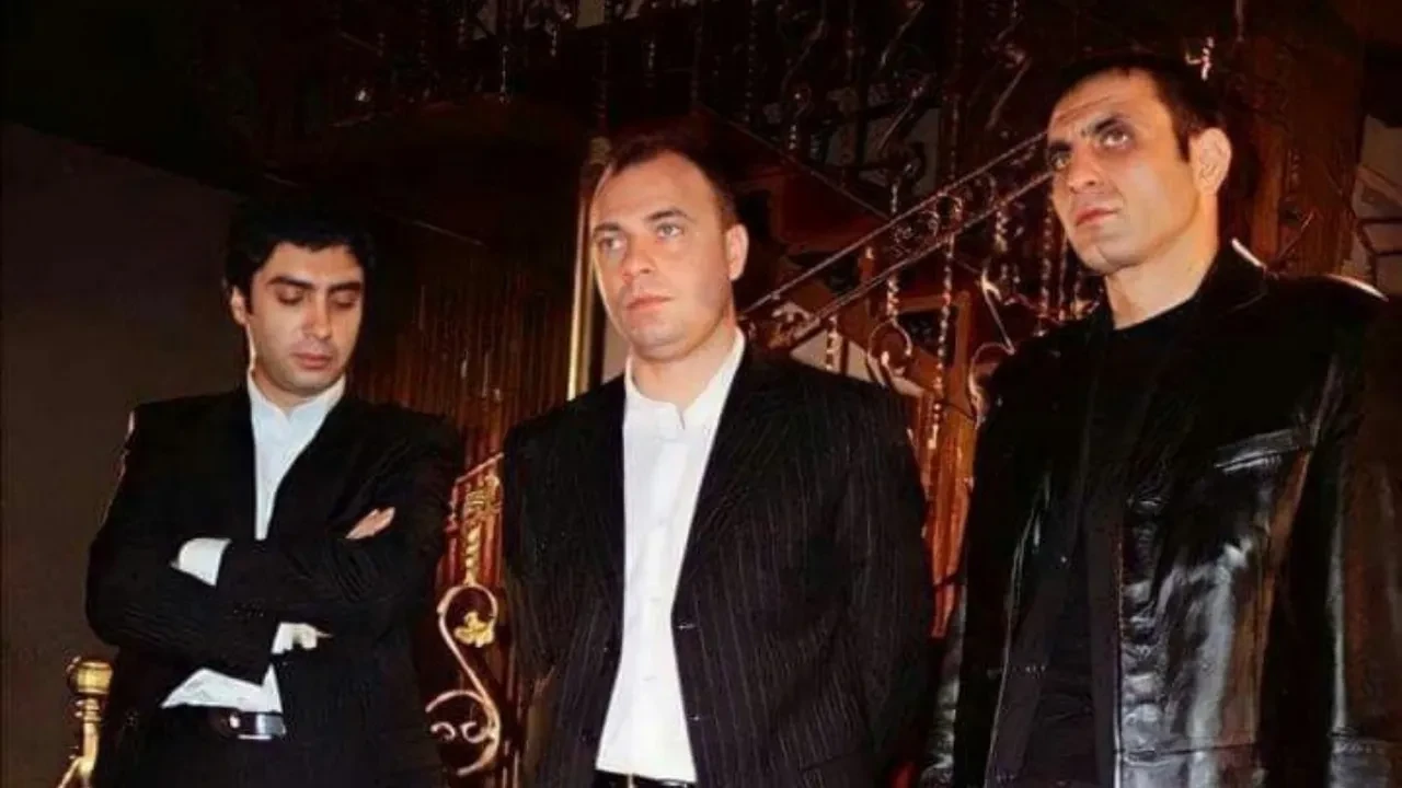 Kurtlar Vadisi dizi konusu nedir? Kurtlar Vadisi kaç yıllarında yayınlandı? Kurtlar Vadisi dizisinde kimler oynadı?