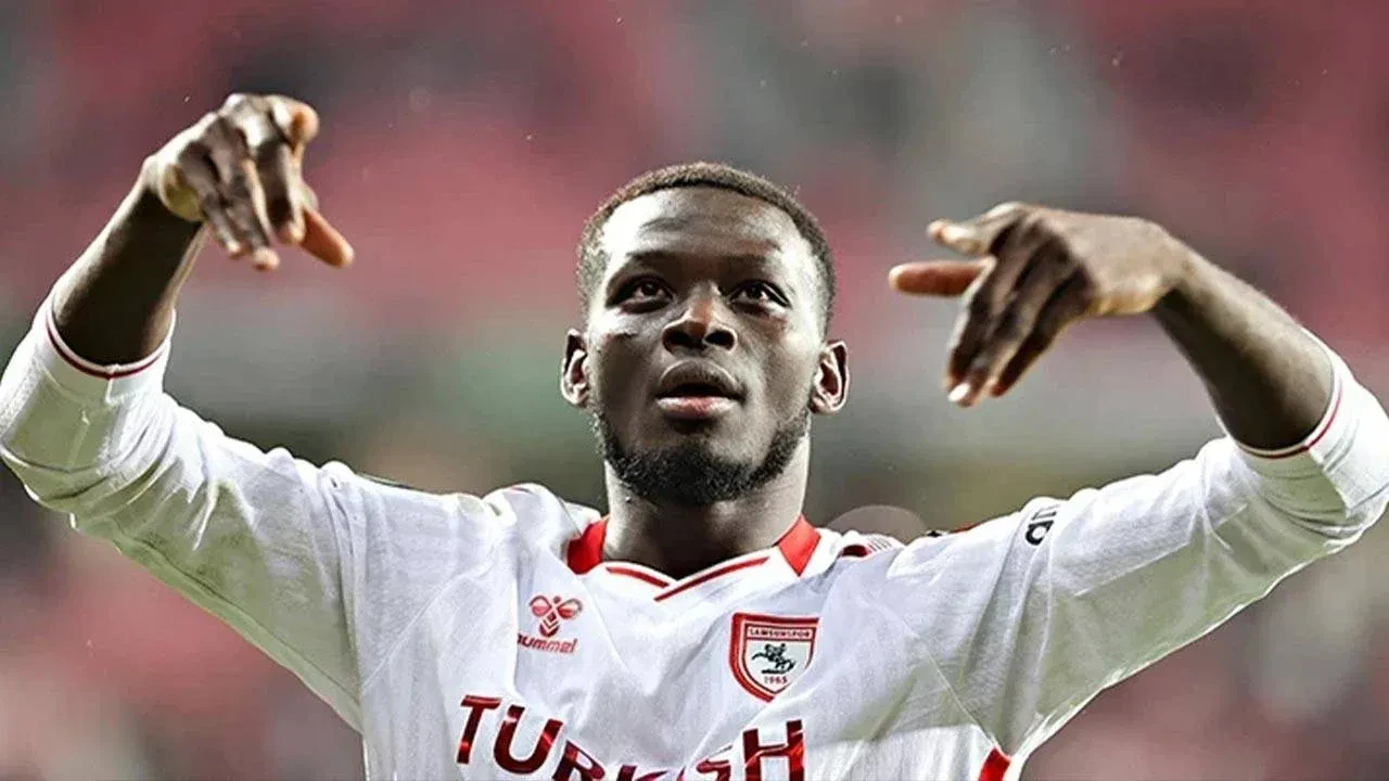 Samsunspor'dan tarihi satış: Marius Mouandilmadji rekor bonservisle Olympiakos'ta! Transfer resmen açıklandı