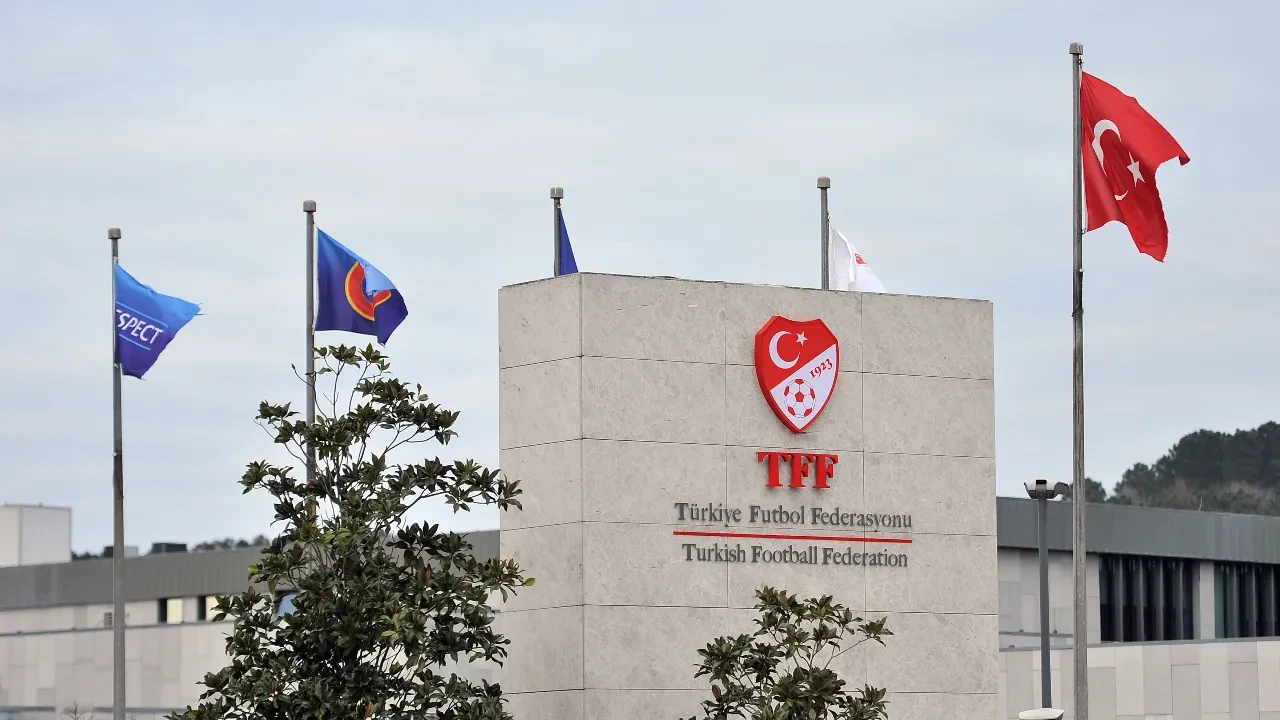 Süper Lig'den 8 kulüp PFDK'ya sevk edildi