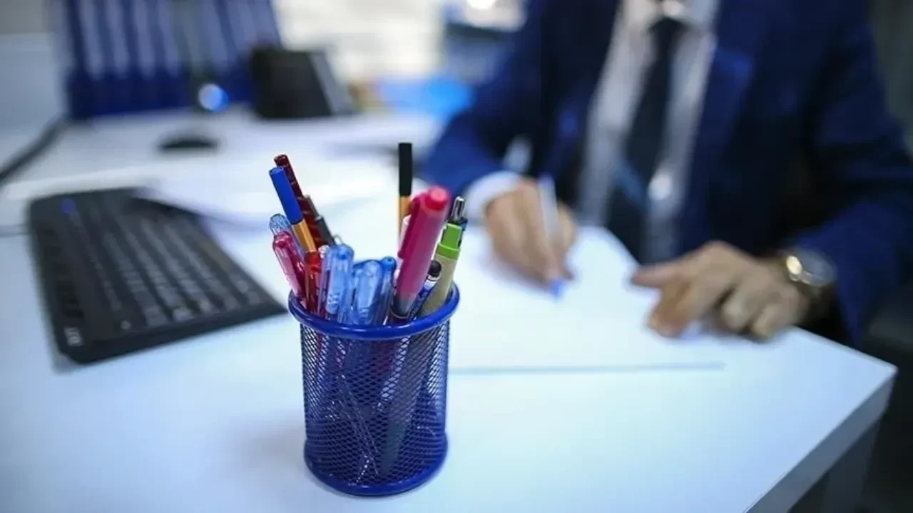 Ücretli çalışan sayısı yıllık yüzde 1,7 arttı