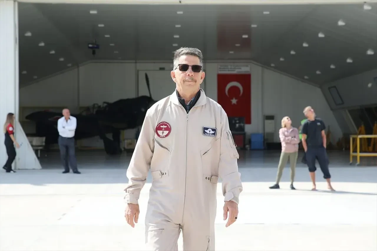 Vecihi Hürkuş’un torunu dedesinin uçağıyla uçtu: 95 yıl sonra tarihi buluşma