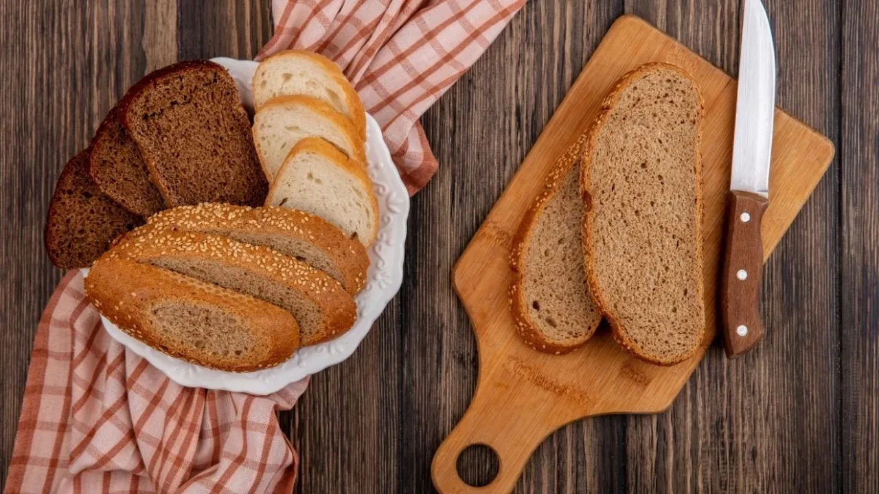 Ekmek buzdolabında saklanır mı? Sıcak ekmek poşete konur mu?