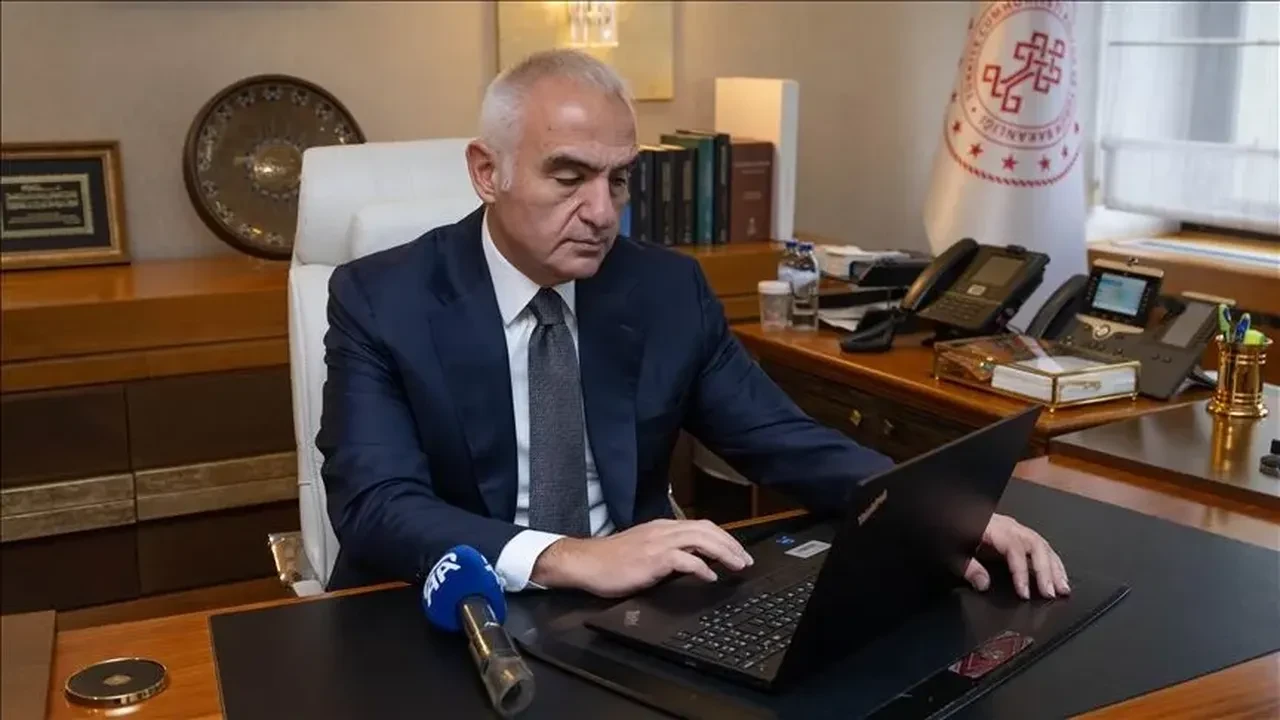 Bakan Ersoy’dan 8 yeni keşif müjdesi: Tarih yeniden yazılacak
