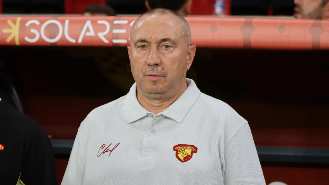 Göztepe'den Stanimir Stoilov kararı! Ligin dibine demir atmışlardı: Bulgar teknik adamla ilgili açıklama geldi