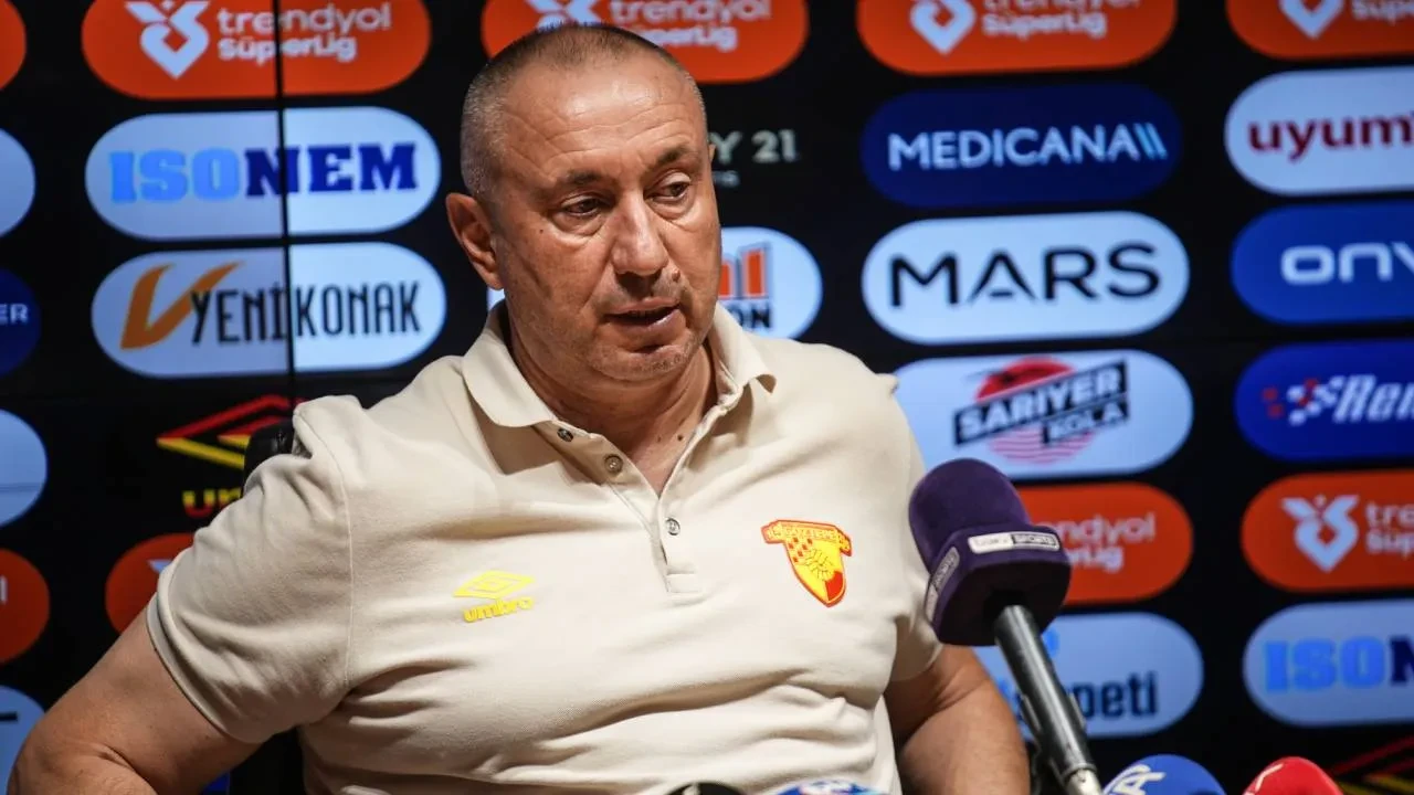 Göztepe'den Stanimir Stoilov kararı! Ligin dibine demir atmışlardı: Bulgar teknik adamla ilgili açıklama geldi